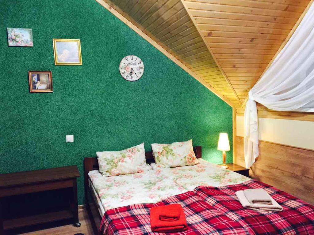 ホテルSadibe Oberig Skhidnytsia エクステリア 写真